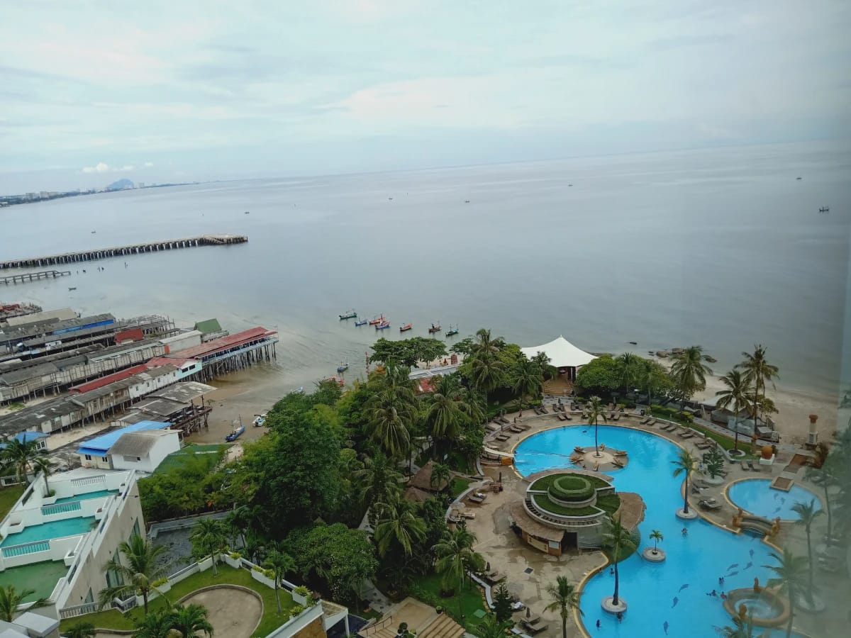 CHORN's image of frontend side 2.